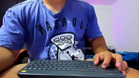 Snapshot of thiago_cp01 chatting on 01.12.25 Thiago online show from 01.12.25