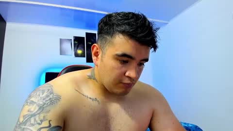 Snapshot of thiago_cp01 chatting on 02.04.25 Thiago online show from 02.04.25