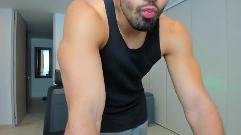 thiago_driussi online show from 03.05.25