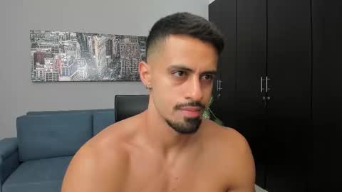 thiago_driussi online show from 11.12.25