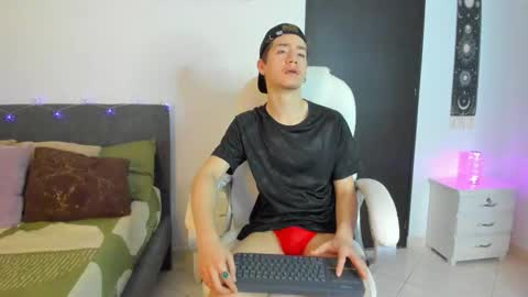 Manuel online show from 02.07.26