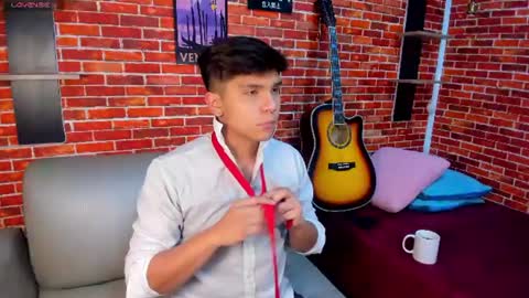 Snapshot of thiago_kozak chatting on 06.16.26 thiago online show from 06.16.26