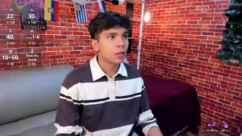 Snapshot of thiago_kozak chatting on 06.24.26 thiago online show from 06.24.26