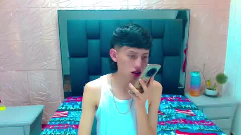 thiago_twink38 online show from 10.21.25