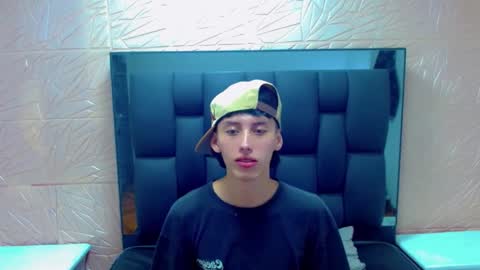 thiago_twink38 online show from 02.22.26