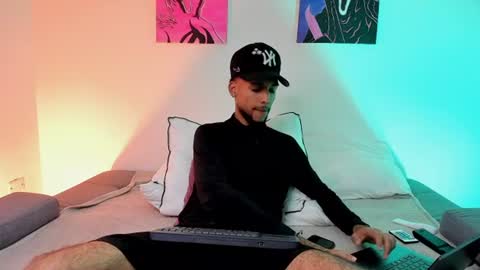 Snapshot of thiagoferreti_ chatting on 08.05.26 ThiagoFerreti online show from 08.05.26