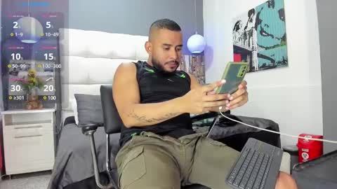 Snapshot of thiagoxbig chatting on 01.07.25 thiagoxbig online show from 01.07.25