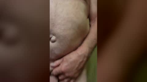 Snapshot of thick21cmforu chatting on 05.24.26 thick21cmforu online show from 05.24.26