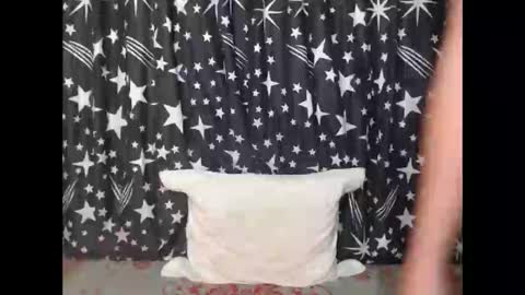 Snapshot of thick_bigcock13 chatting on 02.25.25 gil online show from 02.25.25