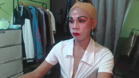 Snapshot of thick_bigcock13 chatting on 09.26.25 gil online show from 09.26.25