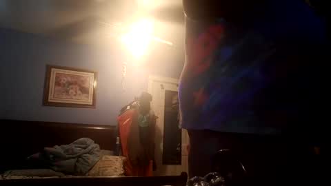 Snapshot of thickambr chatting on 11.29.25 Thickamber online show from 11.29.25