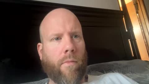 Snapshot of thickcockcali chatting on 12.04.24 CaliLove916 online show from 12.04.24