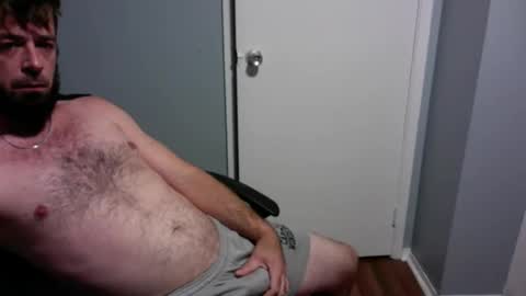 Snapshot of thickcutbacon_07 chatting on 10.29.25 thickcutbacon_07 online show from 10.29.25