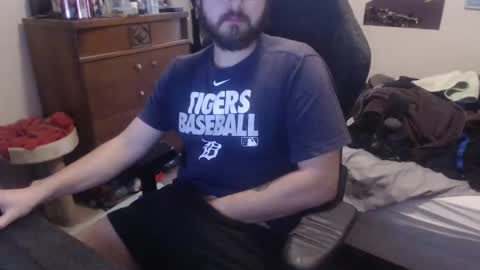 Snapshot of thickgarrett chatting on 12.15.24 thickgarrett online show from 12.15.24