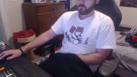 Snapshot of thickgarrett chatting on 11.06.25 thickgarrett online show from 11.06.25