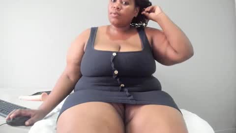 Snapshot of thickleeyanax chatting on 12.05.24 thickleeyanax online show from 12.05.24