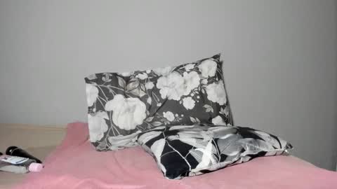 Snapshot of thickleeyanax chatting on 02.23.25 thickleeyanax online show from 02.23.25