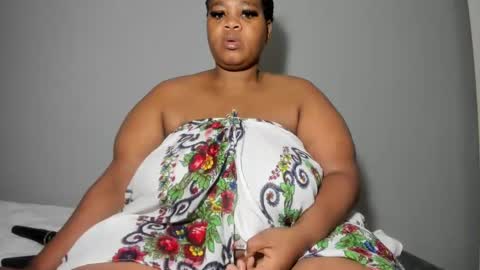 Snapshot of thickleeyanax chatting on 03.01.25 thickleeyanax online show from 03.01.25