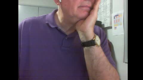 Snapshot of thickmelnik chatting on 01.19.25 James online show from 01.19.25