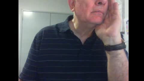 Snapshot of thickmelnik chatting on 02.01.25 James online show from 02.01.25