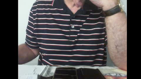 Snapshot of thickmelnik chatting on 02.03.25 James online show from 02.03.25