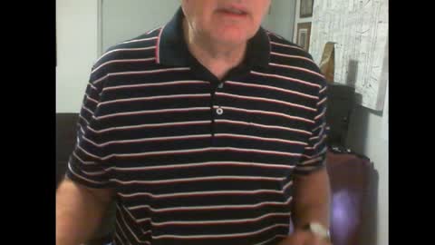 Snapshot of thickmelnik chatting on 02.03.25 James online show from 02.03.25