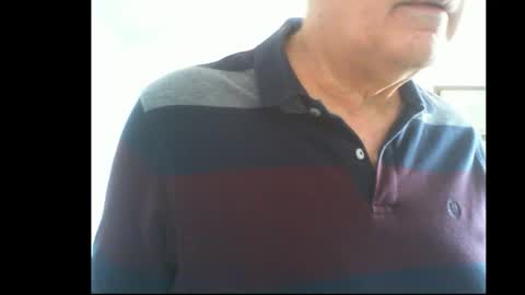 Snapshot of thickmelnik chatting on 09.12.25 James online show from 09.12.25