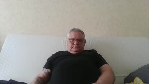 Snapshot of thierrysymp chatting on 05.09.26 Thierrysymp online show from 05.09.26