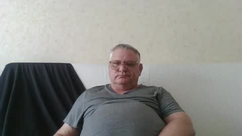 Snapshot of thierrysymp chatting on 06.16.26 Thierrysymp online show from 06.16.26