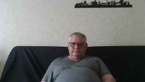Snapshot of thierrysymp chatting on 06.27.26 Thierrysymp online show from 06.27.26