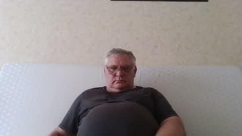 Snapshot of thierrysymp chatting on 08.03.26 Thierrysymp online show from 08.03.26