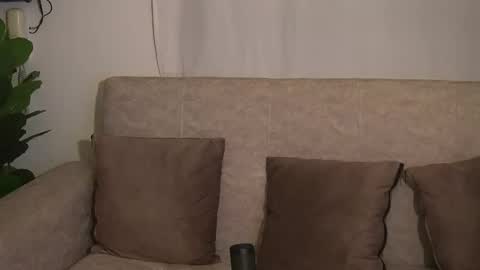 Snapshot of thin_tommy11 chatting on 11.26.25 thin_tommy11 online show from 11.26.25