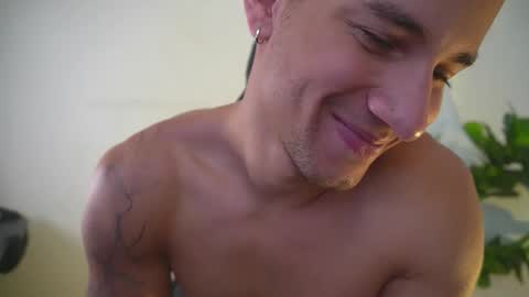 thin_tommy11 online show from 04.08.26