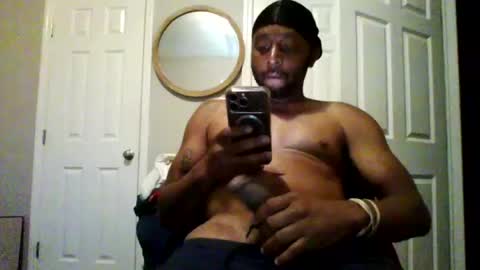 Snapshot of thisdickhitdifferent chatting on 06.22.26 Juelz online show from 06.22.26