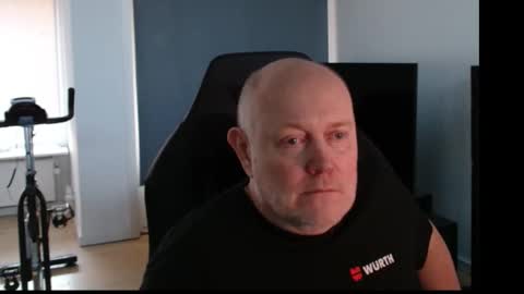 Snapshot of thomas315627 chatting on 03.02.26 thomas315627 online show from 03.02.26