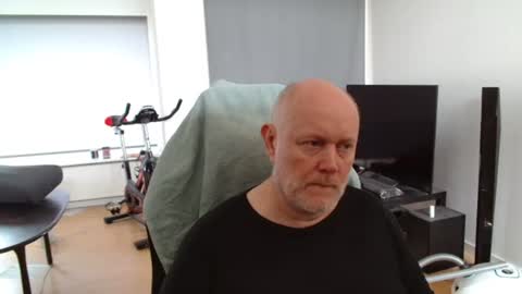 Snapshot of thomas806035 chatting on 07.01.26 thomas806035 online show from 07.01.26