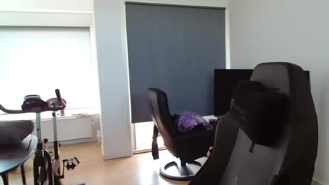 Snapshot of thomas806035 chatting on 07.10.26 thomas806035 online show from 07.10.26
