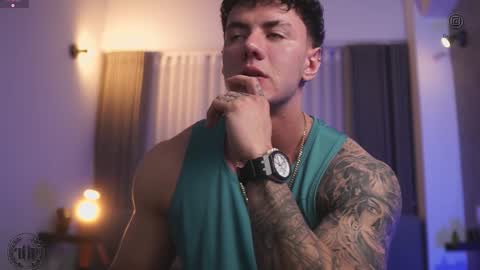 Snapshot of thomas_falcon1 chatting on 10.22.25 Thomas Falcon online show from 10.22.25