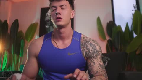 Snapshot of thomas_falcon1 chatting on 11.23.25 Thomas Falcon online show from 11.23.25