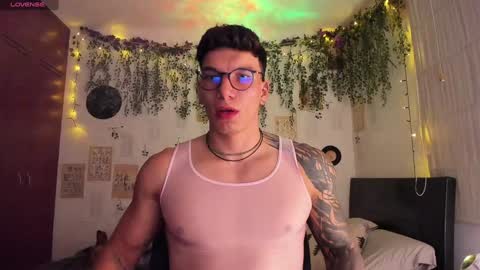 Thomas Grey online show from 01.24.25