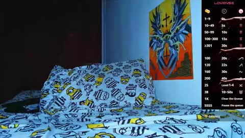 thomas_ks11 online show from 10.21.25