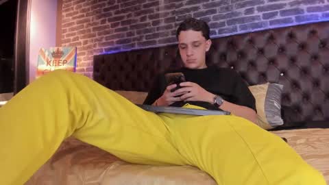 ---Thomas--- online show from 01.28.25