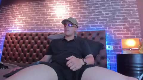 ---Thomas--- online show from 02.23.25