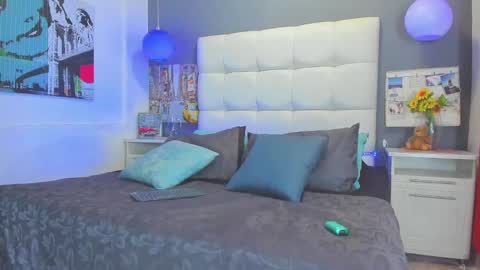 ---Thomas--- online show from 02.27.25