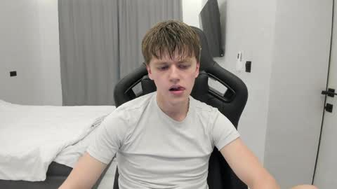 Tomas online show from 04.20.26