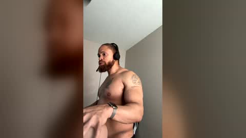 Snapshot of thomasgwhitecft chatting on 04.29.26 FatherTime online show from 04.29.26