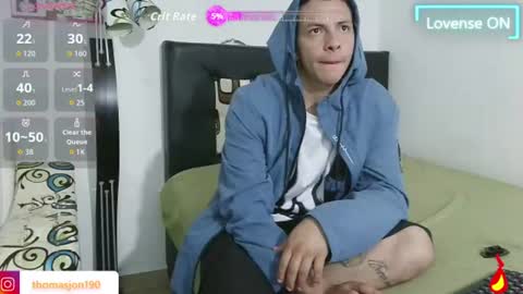 Snapshot of thomasjons chatting on 07.26.26 thomasjons online show from 07.26.26