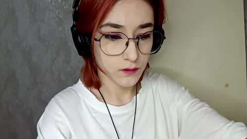 Lina online show from 12.02.25