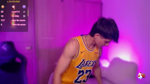 Thom Klein online show from 11.26.25