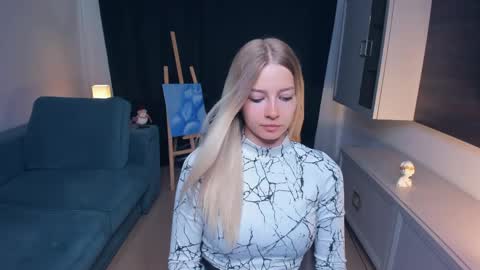 Snapshot of thoracarter chatting on 05.22.26 thoracarter online show from 05.22.26